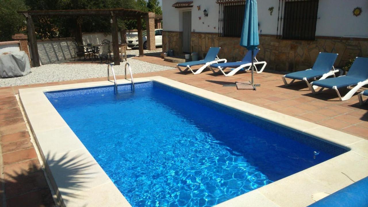 מאלגה Villa Gloria מראה חיצוני תמונה